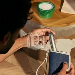 Ploom Aura全家加熱煙主機銀色現貨 SMART HEATFLOW智慧熱流技術 藍牙連接App 四種模式隨心切換 MEVIUS/CAMEL/EVO(Ploom專用)